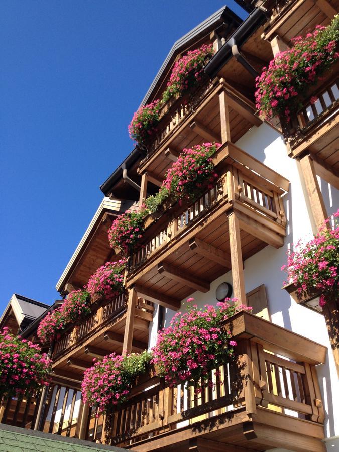 Kapriol Hotel Castello Tesino Exterior photo